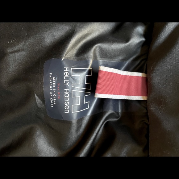 Helly Hansen winter coat - Picture 7 of 10